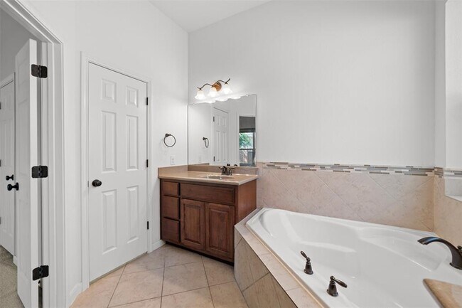 Building Photo - 216 Archipelago Trail