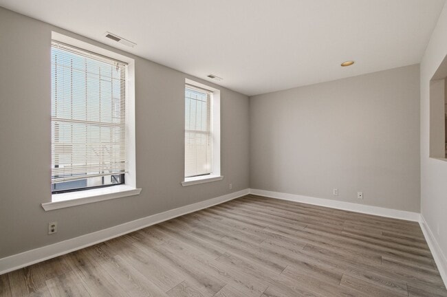 Building Photo - 2305 18th St NW