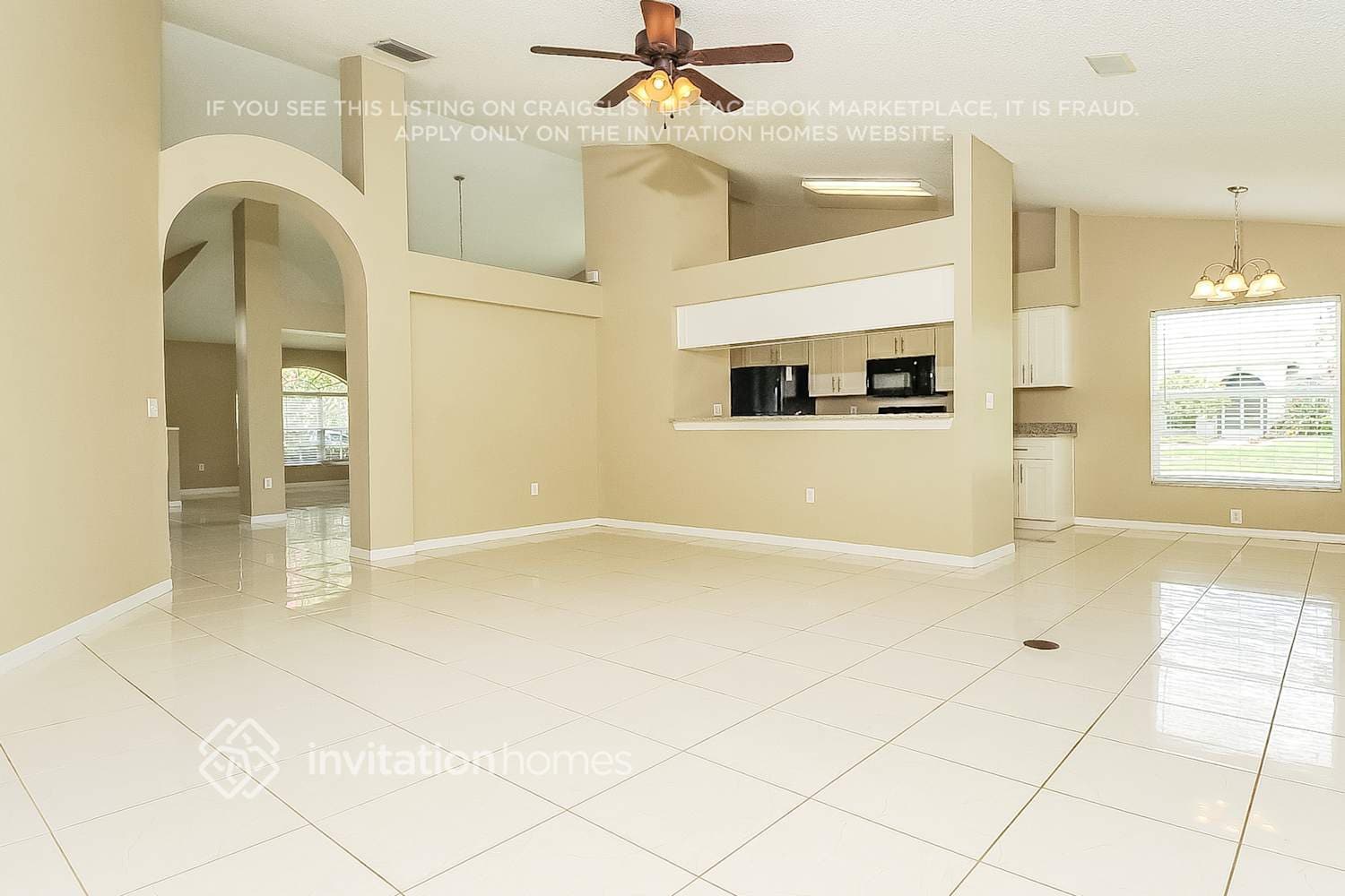 Building Photo - 10819 Capstan Lake Dr
