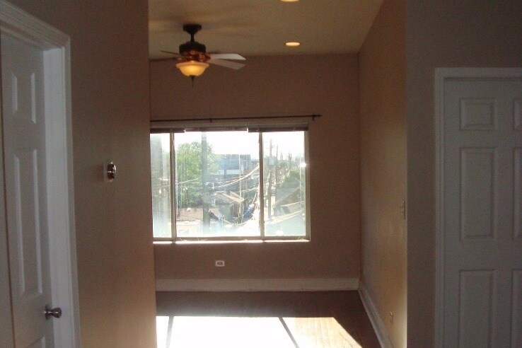 Living Room - 1914 S Leavitt St