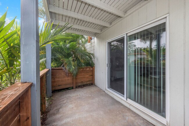 Building Photo - 4301 W Cleveland St