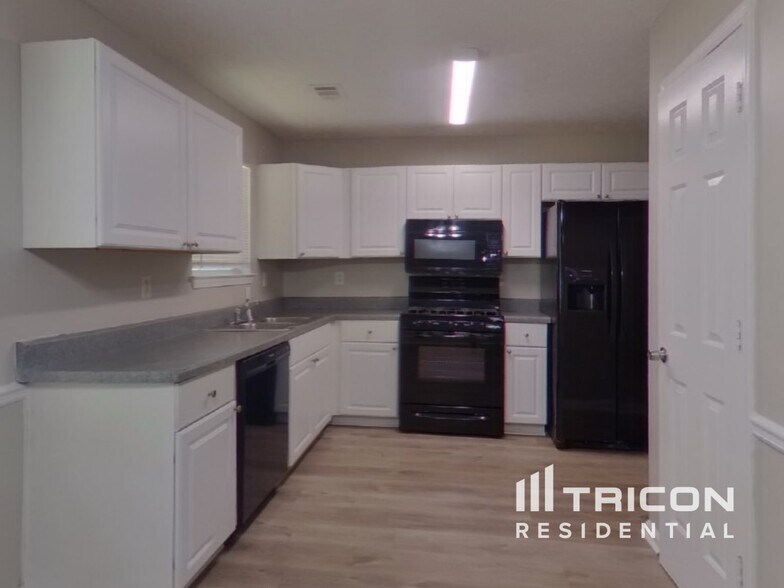 Building Photo - 5457 Gadwall Cir
