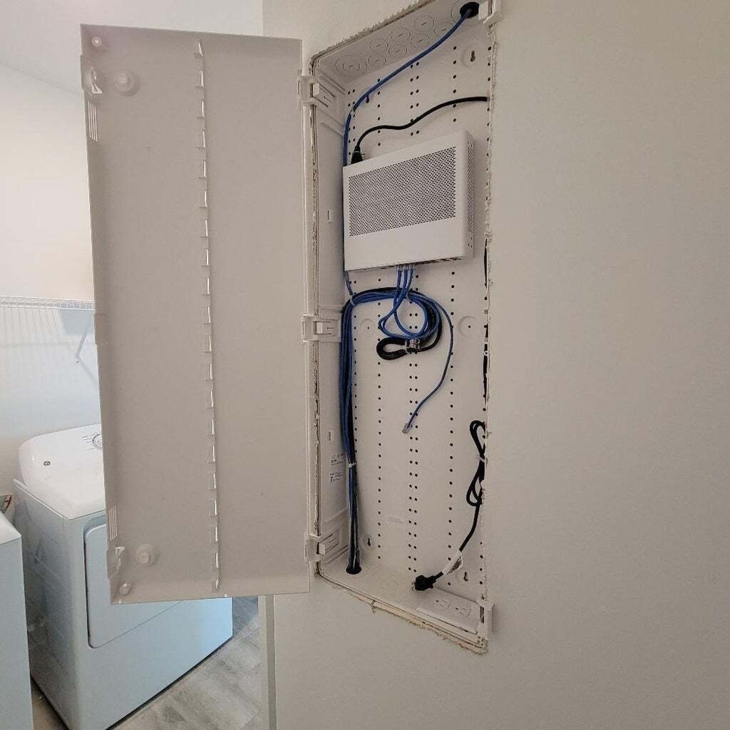 Building Photo - 8978 Zevon Ct