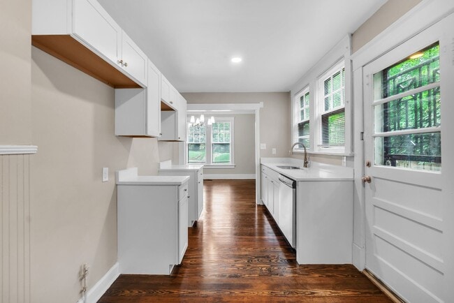 Building Photo - Fully Updated 3-Bed/1-Bath Memphis Home – Bright, Modern & Move-In Ready!