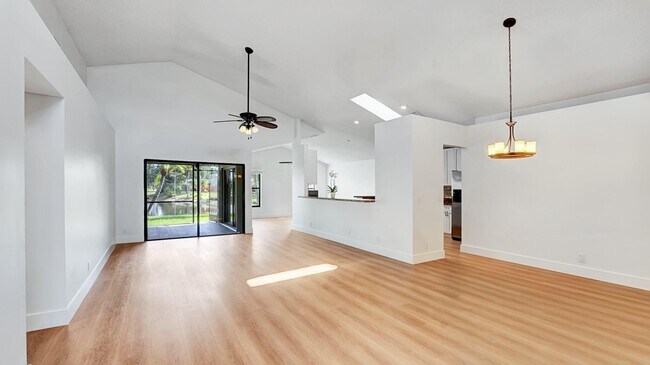 Building Photo - 22557 Swordfish Dr