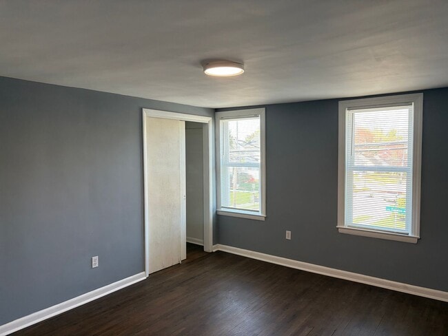 Building Photo - Fully Renovated 2BR/1.5BA Twin Home on Corner Lot-Move in Ready