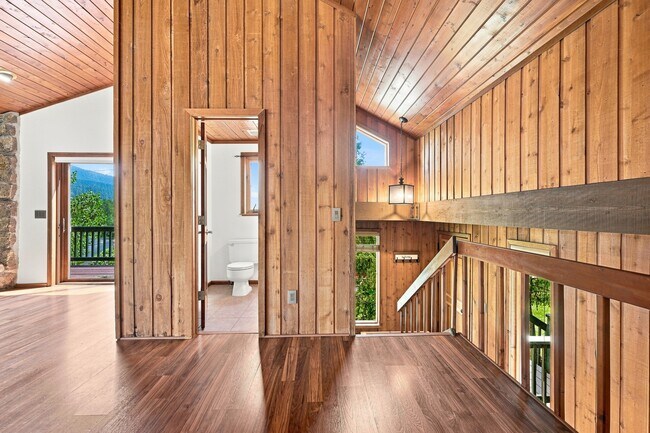 Building Photo - 28248 Harebell Ln