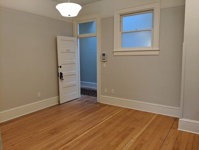 Building Photo - Cute 1bd/1bth in Cottage Grove w/ Stainles...