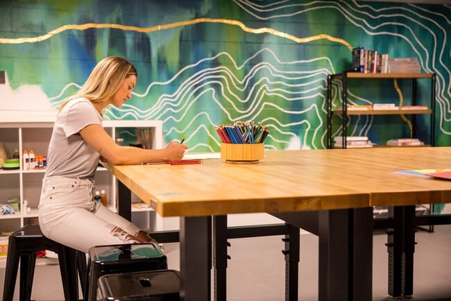 Building Photo - 4200 W 16th Ave