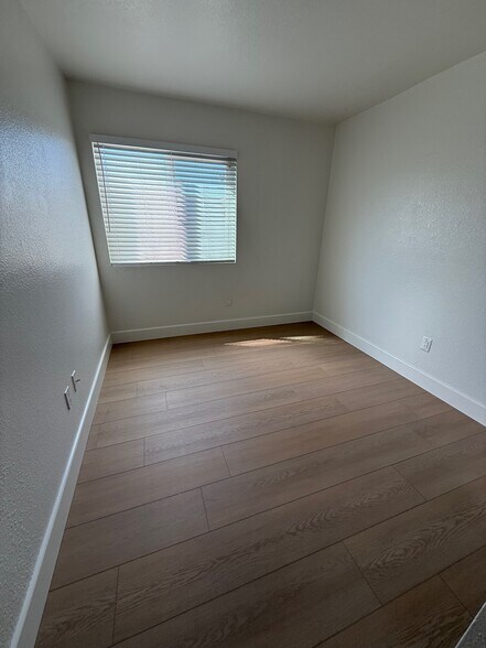 Building Photo - 12719 Robison Blvd
