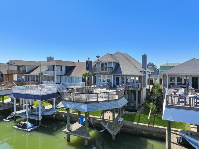 Building Photo - 3912 Bridge Harbor Dr