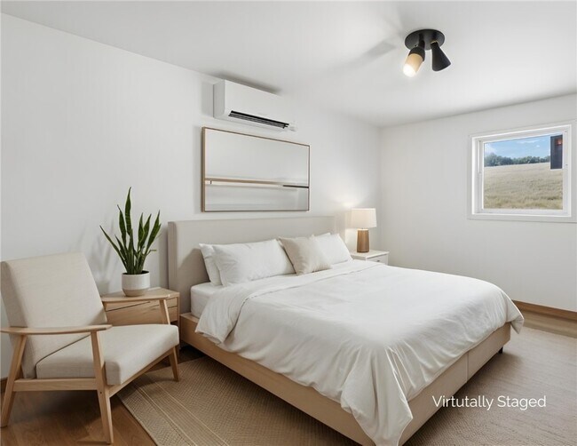 Building Photo - 999 Salmon Creek Rd