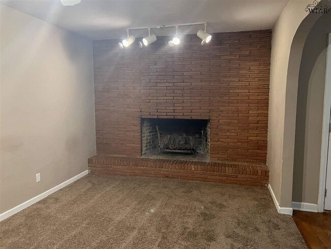 Building Photo - 3614 Garfield St