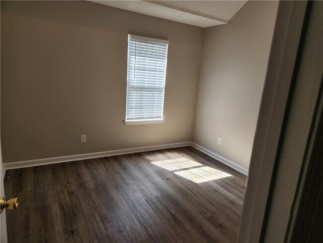 Building Photo - 4321 Joshua Crossing
