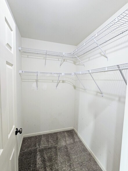 Building Photo - 117 Ironwood Ct