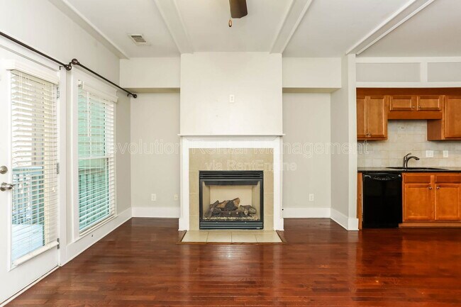 Building Photo - 1284 Jandras Ln SE