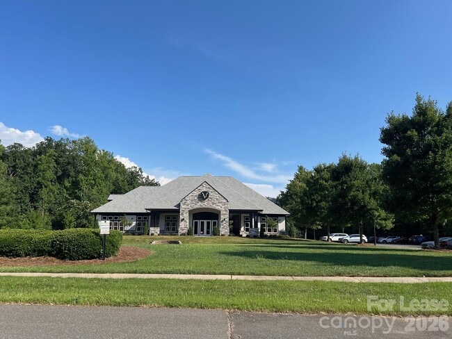 Building Photo - 8921 Pennegrove Cir