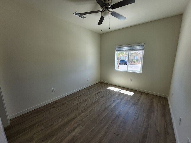 Building Photo - 8606 Grandy St