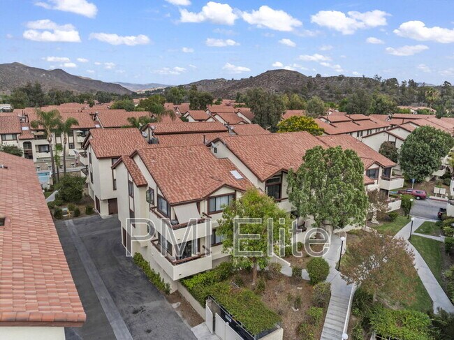 Building Photo - 18142 Sundowner Way