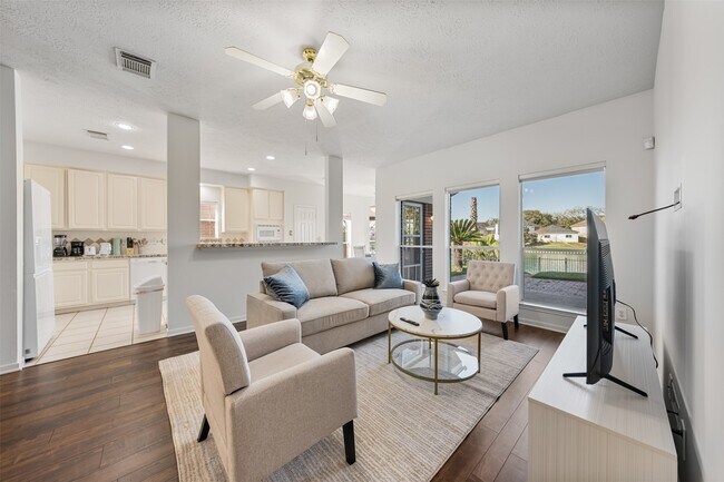 Building Photo - 6518 Portuguese Bend Dr