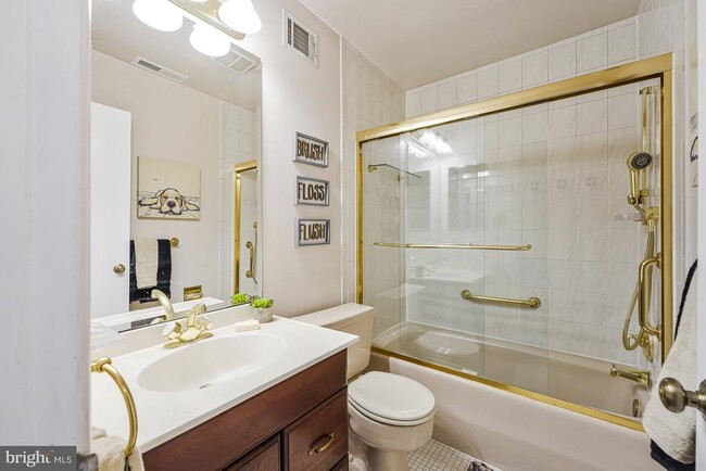 Building Photo - 5308 Hexagon Pl