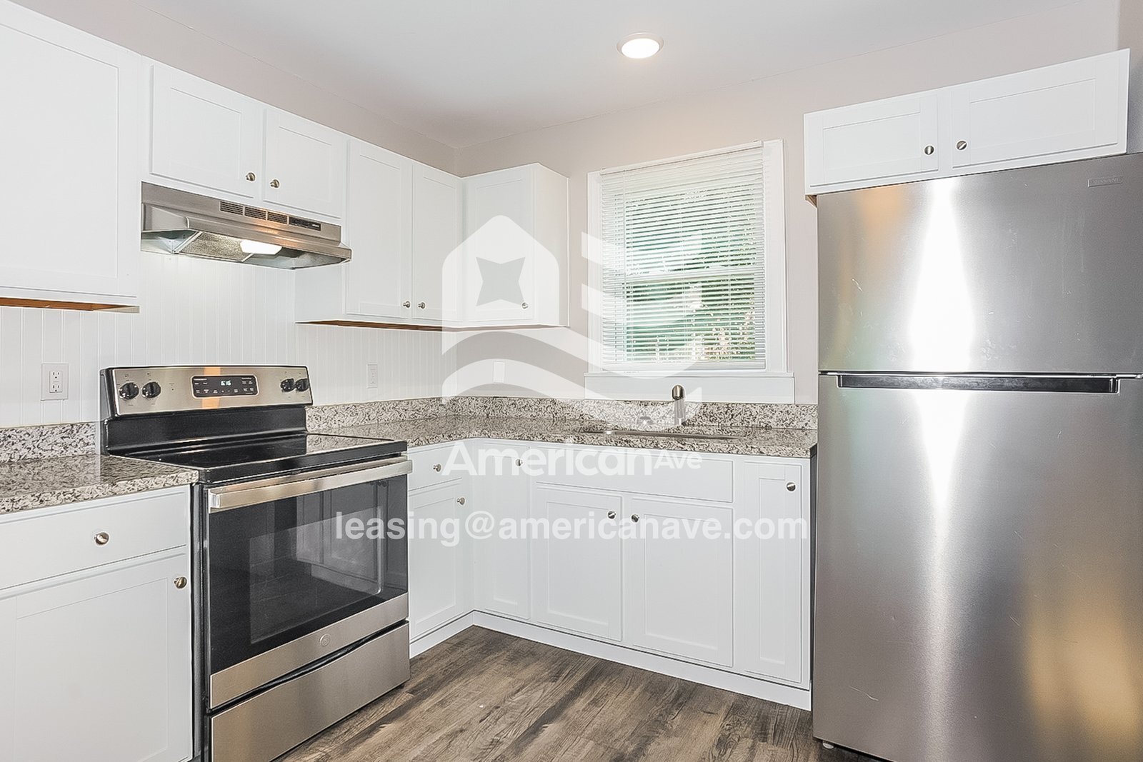 Building Photo - 1952 Williams Dr