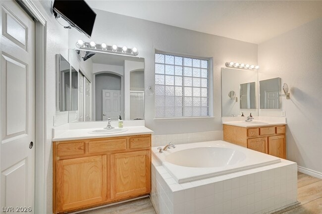 Building Photo - 2288 Tedesca Dr