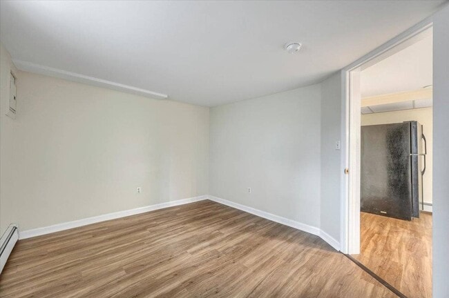 Building Photo - 205 Hudson St