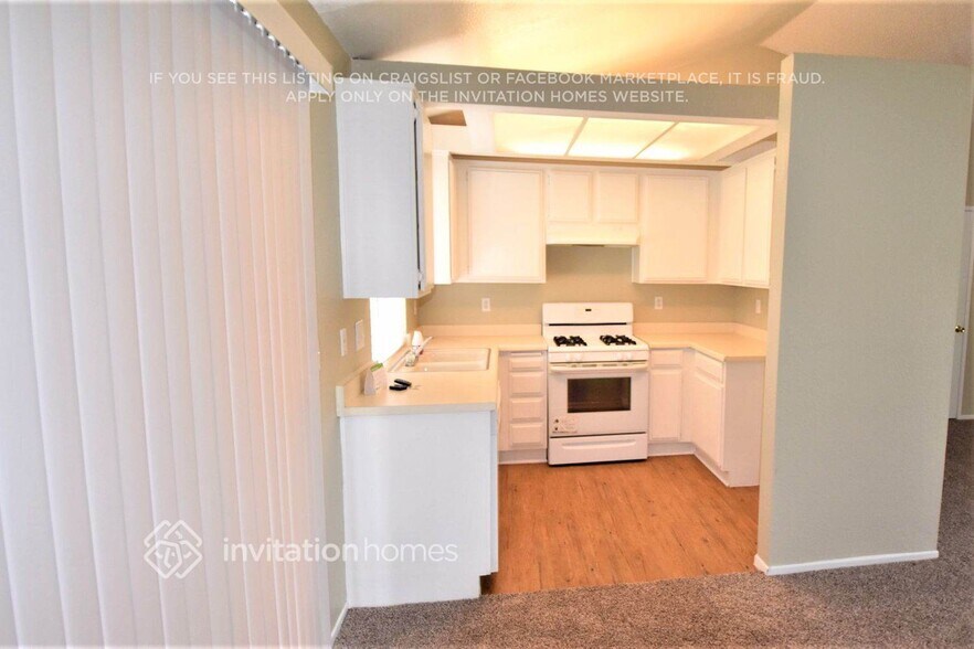 Building Photo - 15761 Bluechip Cir