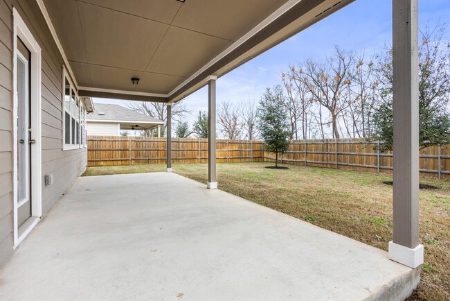 Building Photo - 1701 Jacey Way