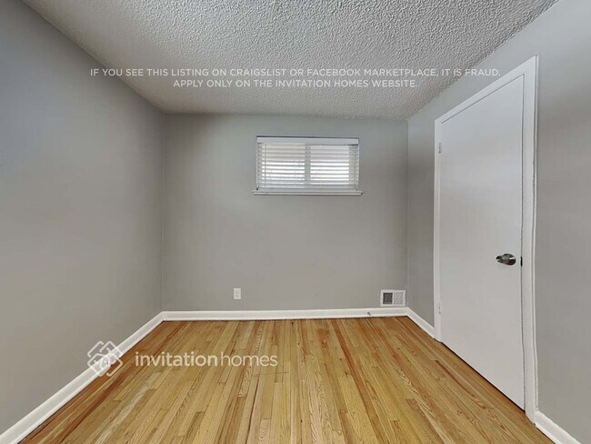 Building Photo - 1410 S Depew St