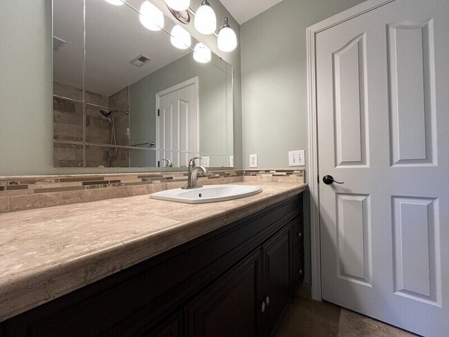 Building Photo - 10707 Pomerane Pl