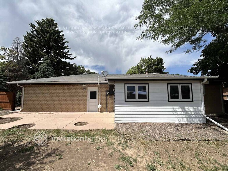 Building Photo - 8866 W Asbury Dr
