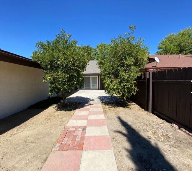 Building Photo - 4128 Trevor Ln