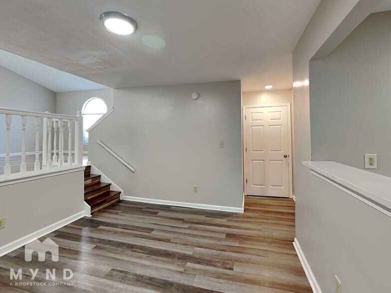 Building Photo - 206 Brandon Ridge Cir