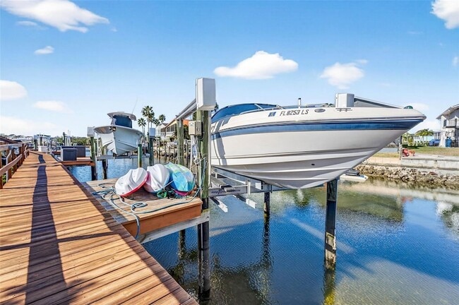 Building Photo - 4516 Seagull Dr