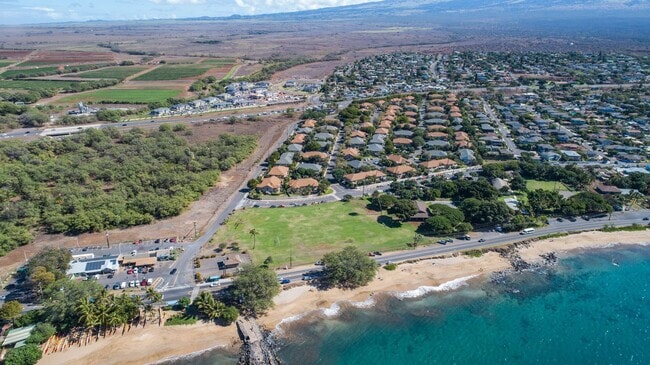 Building Photo - Beautifully Renovated Ground-Floor 2BR/1.5BA Condo in Kihei Villages – Furnished w/ 2 Parking Spaces
