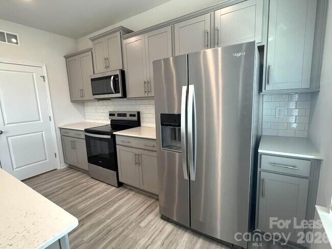 Building Photo - 7898 Old Brk Rd