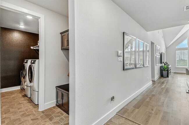 Building Photo - 29703 Burcreek Ln
