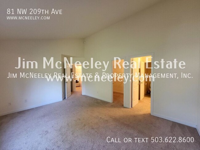 Building Photo - 81 NW 209th Ave