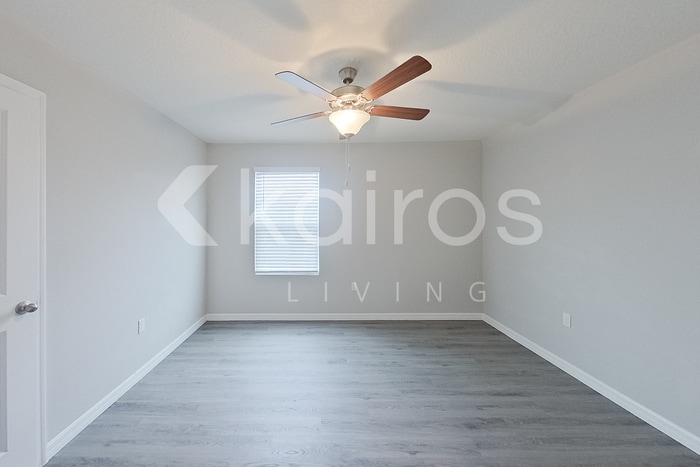 Building Photo - 8579 SW 44th Ct