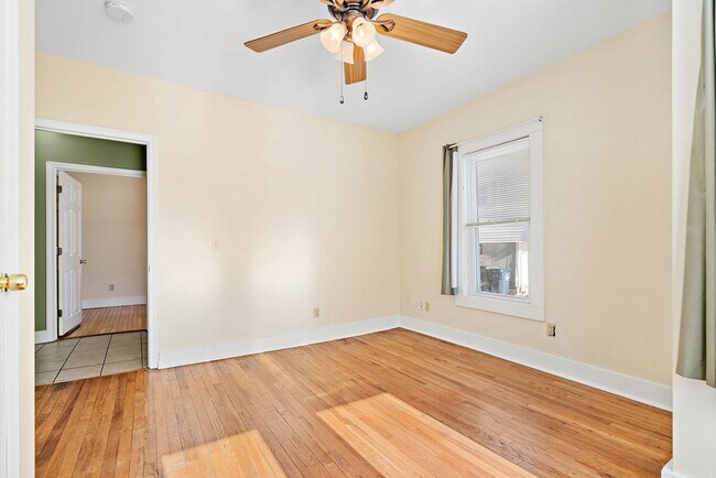 Building Photo - 78 Essex St