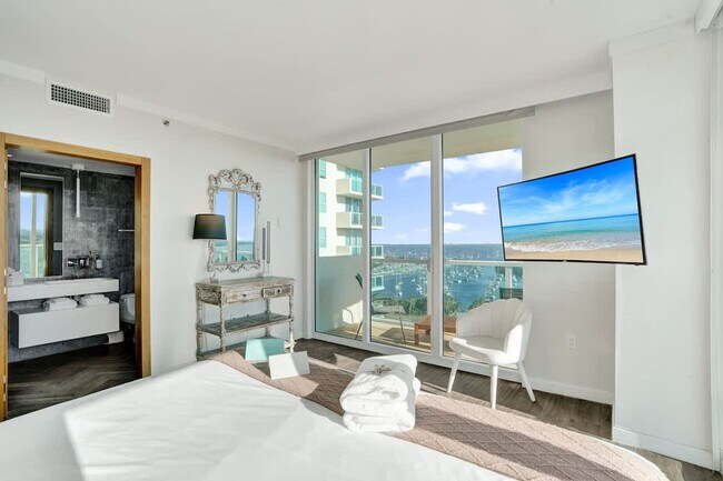 Building Photo - 2889 McFarlane Rd