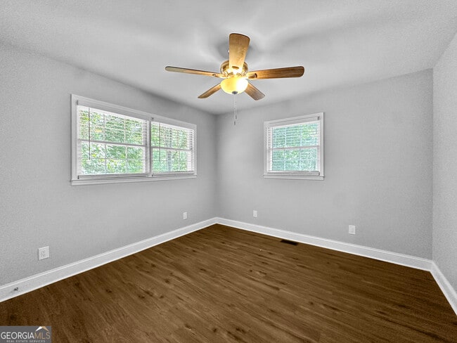 Building Photo - 608 Silver Trace Ct