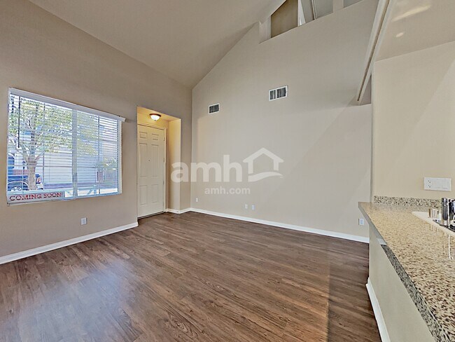Building Photo - 6060 Glowing Cottage Ct