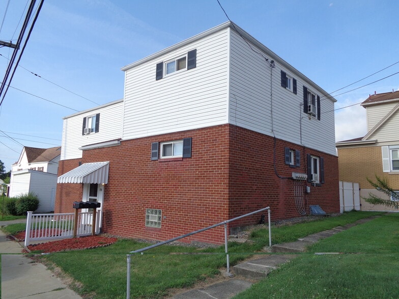 Building - 708 Paul St