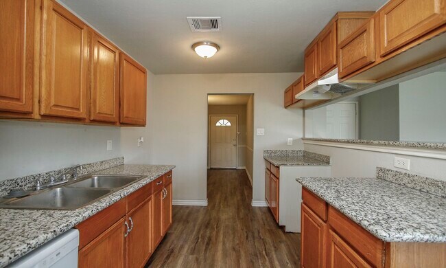 Building Photo - 17626 Bullis Gap Dr