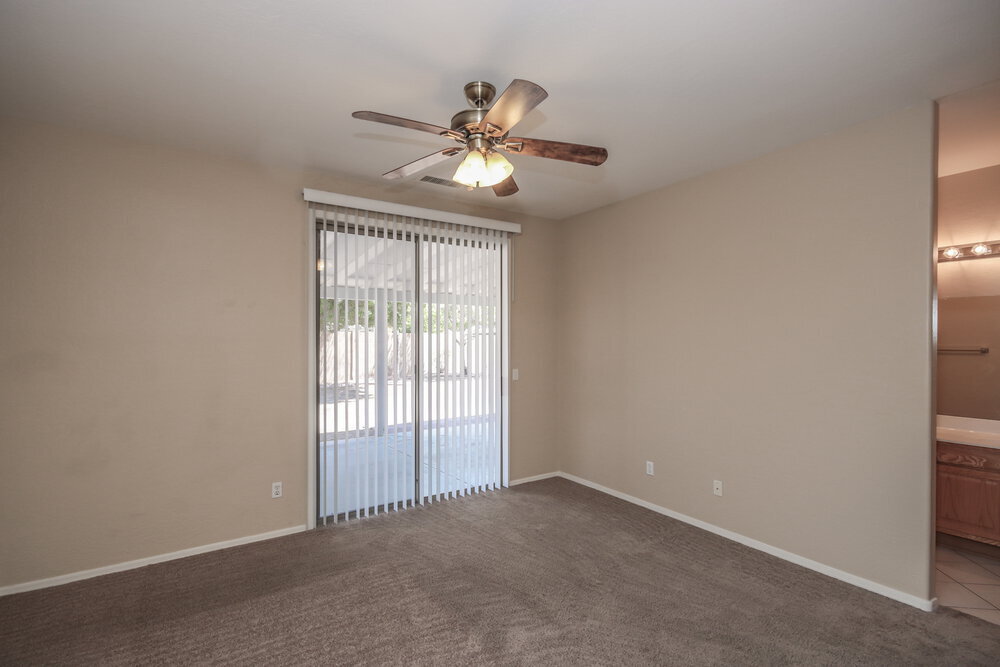 Building Photo - 11170 W Holly St