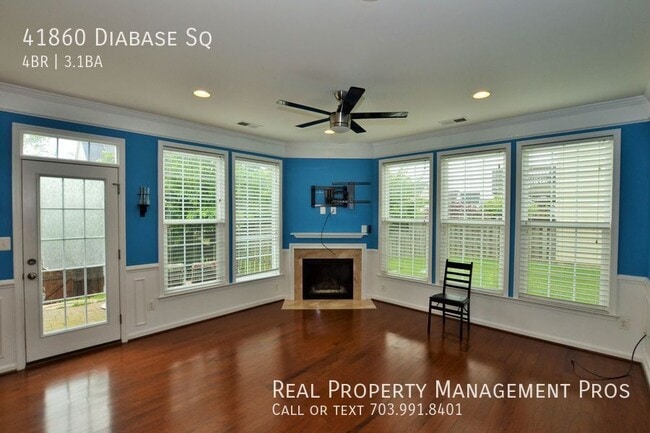 Building Photo - 41860 Diabase Square