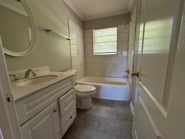 Building Photo - 2962 Thornwood Dr